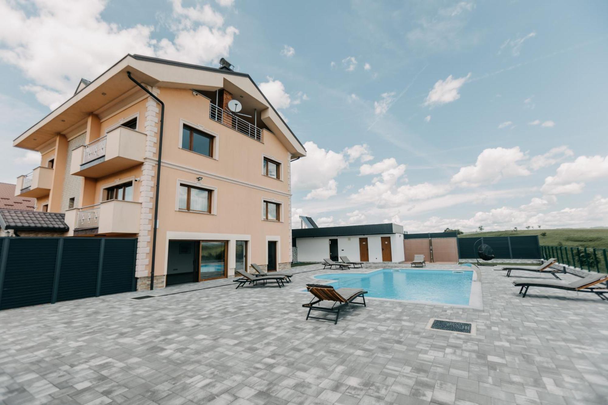Villa Lamija Bihać Екстериор снимка