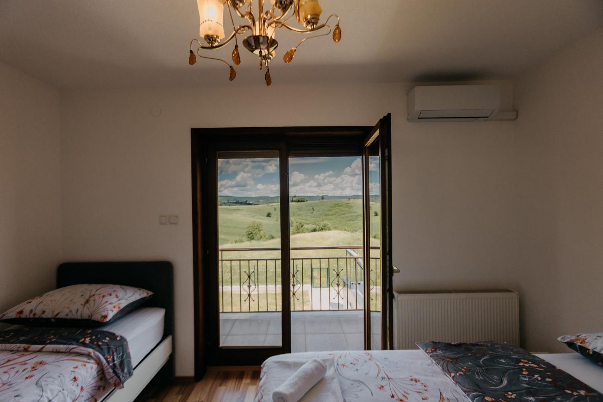 Villa Lamija Bihać Екстериор снимка
