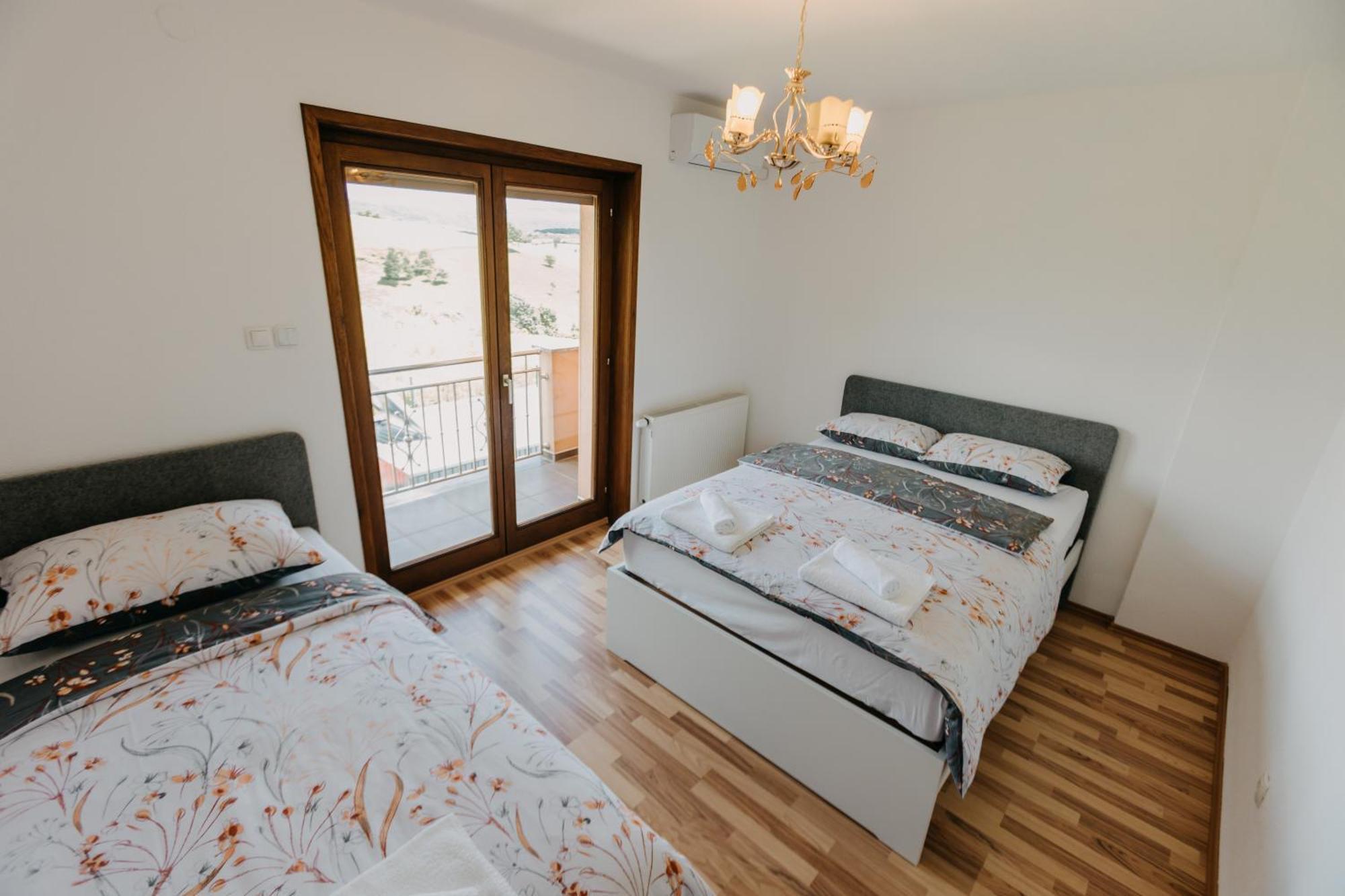Villa Lamija Bihać Екстериор снимка